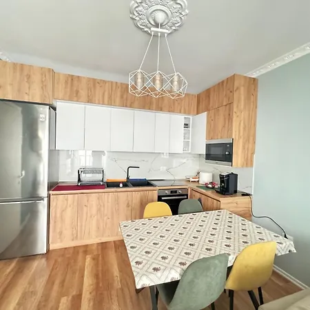 Apartment Luir's Tirana